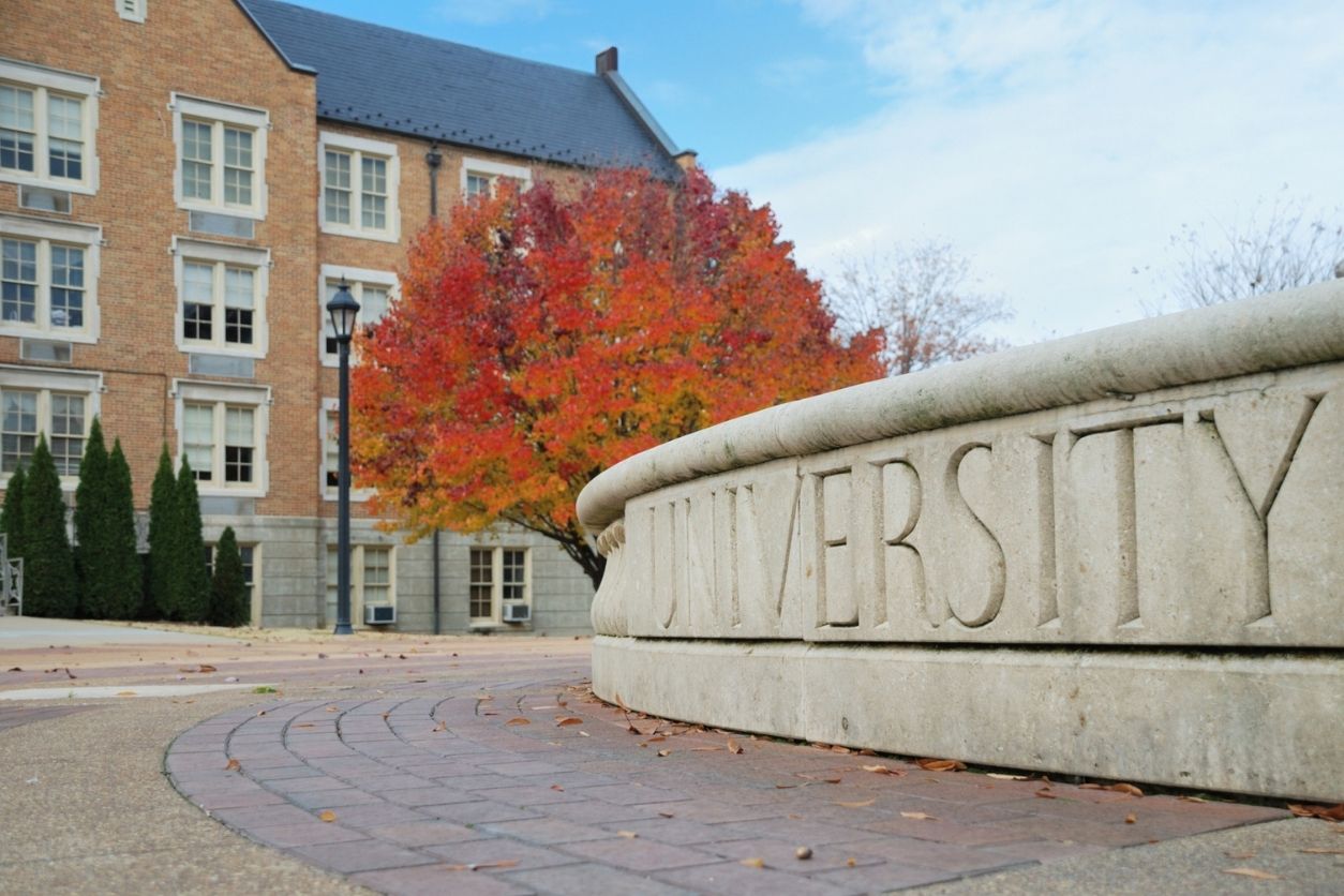 The 5 factors that curb college dropouts during the sports recruiting process - captainU